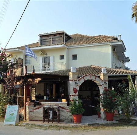 Poseidon Hotel Ammoudia Esterno foto
